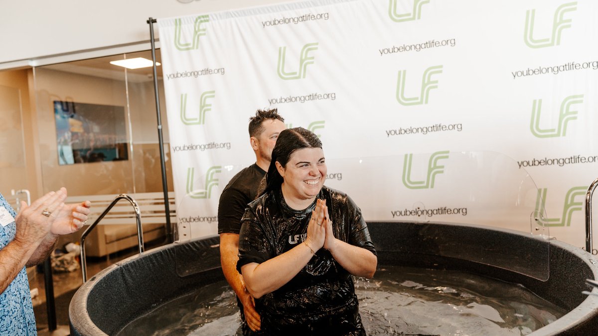 AthensLife's tweet photo. On Sunday we celebrated new life, bold faith, and stories of transformation. Baptism Sundays remind us that God is still writing redemption stories, and we’re grateful to witness it. We love our Life Fellowship family 💚 https://t.co/tMYjbbyAIJ