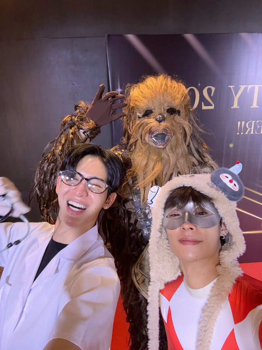 TutorKrp's tweet image. อะไรเนี้ยย 5555

DMD UP TO U PARTY 2026
#DMDNEWYEARPARTY2026