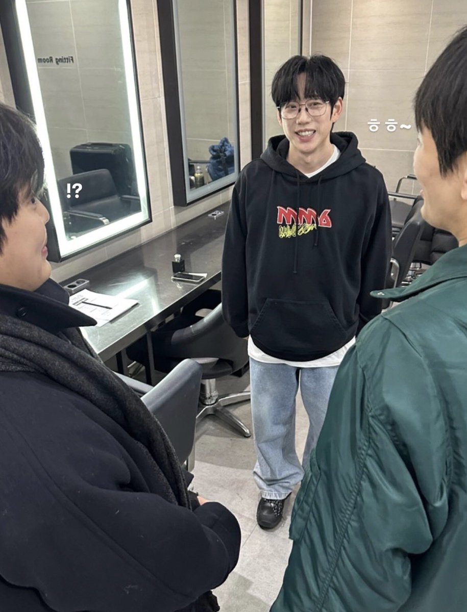 산만한시선 인스타에 권정열 !