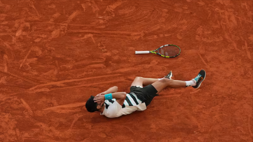 Elena Grace tweet media