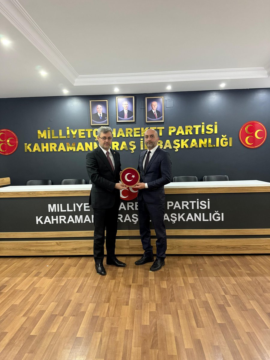 Turkavkmaras46's tweet photo. Türkav Kahramanmaraş Şube Başkanlığı olarak Milliyetçi Hareket Partisi Kahramanmaraş İl Başkanlığımızı ziyaret ettik. İl başkanımız Sayın Mansur METEHAN beye ve yönetimine ilgilerinden ötürü teşekkür ederiz.
Birliğimiz beraberliğimiz daim olsun 🇹🇷🇹🇷🇹🇷
@TurkavGenMrk https://t.co/v4S3TCRis2