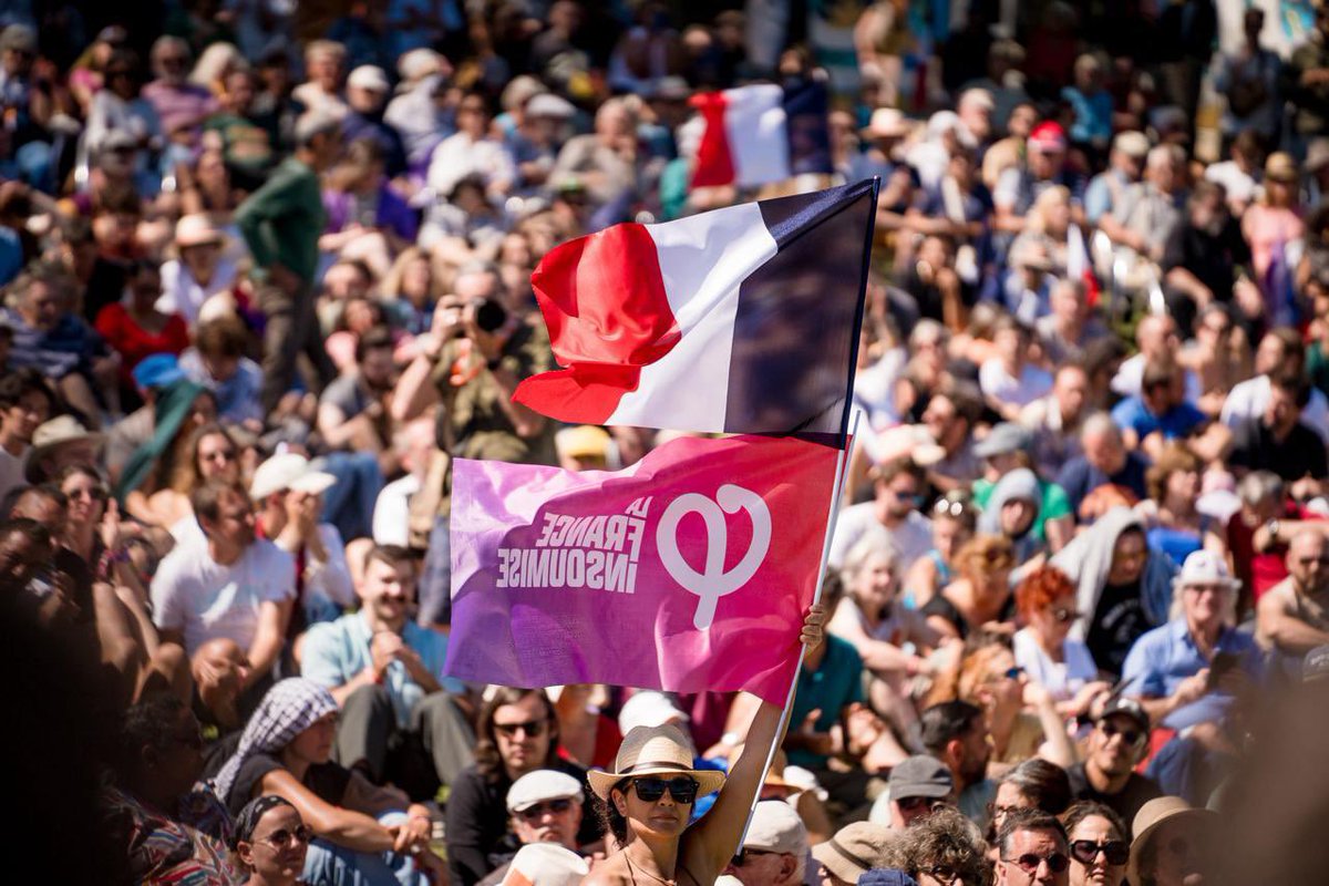 Il y a 10 ans naissait La France insoumise.

Si la gauche existe encore dans ce pays après le passage dévastateur d’une social-démocratie qui a trahi toutes les aspirations populaires, c’est grâce à ce mouvement et à son fondateur <a href="/JLMelenchon/">Jean-Luc Mélenchon</a>.

Joyeux anniversaire ❤️
