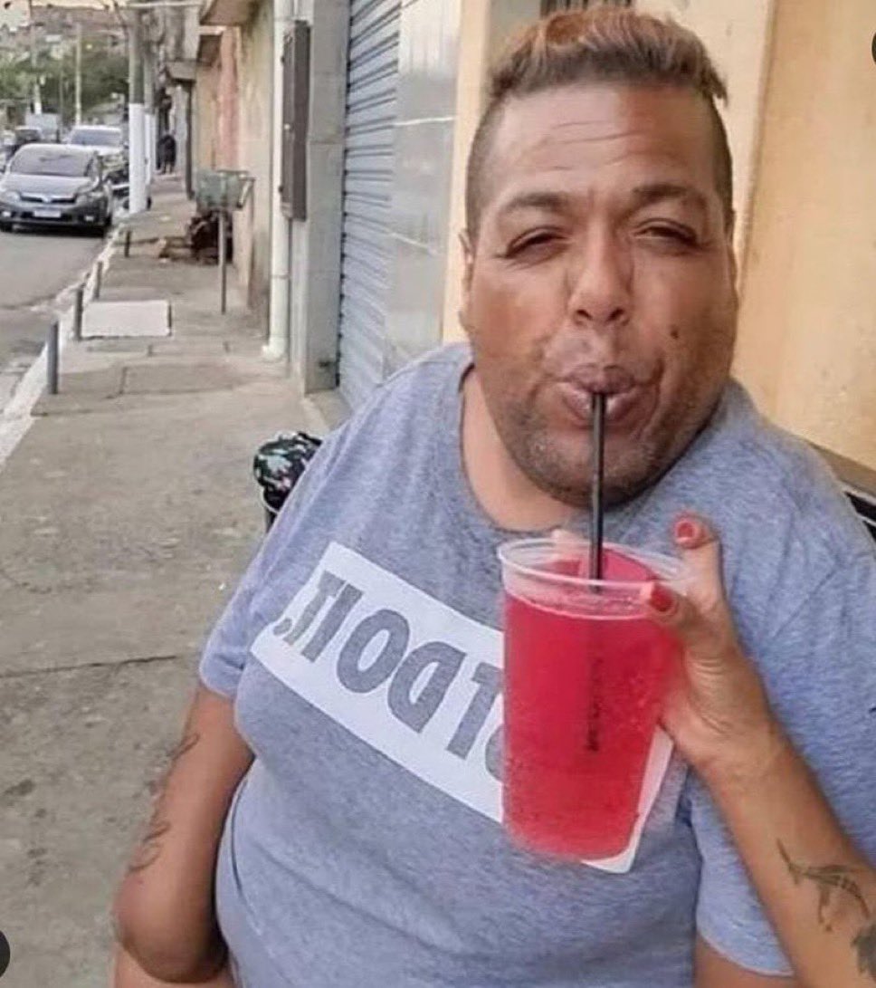 sinto que ano que vem a slayyter leva pelo menos a indicação no grammy com DANCE…