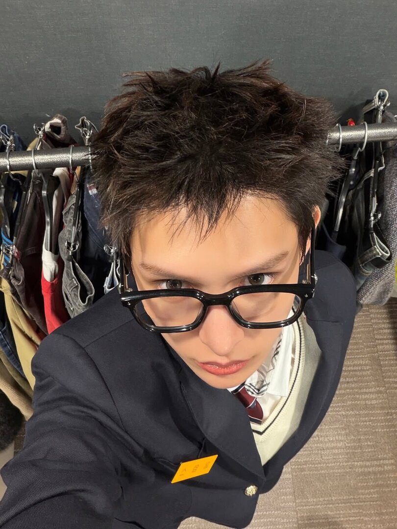 selfolssi ♤ tweet media