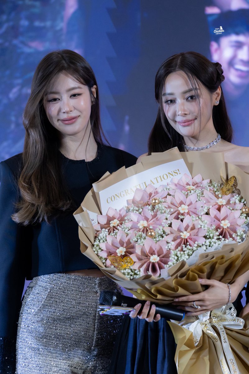 Here for you :) 

ปล จิ๊กรูปมาทวงเครดิตได้เลยนะค้า 🥺

#OomBam #ปฐมทัศน์สัปเหร่อ2xอุ้มอิษยา