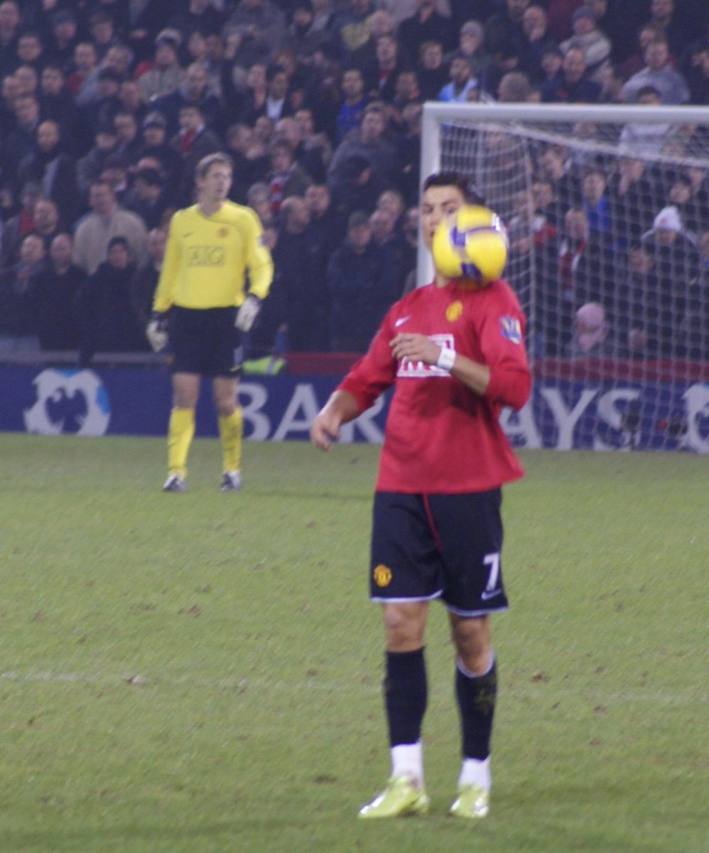 💟 (@grandegoat) on Twitter photo 