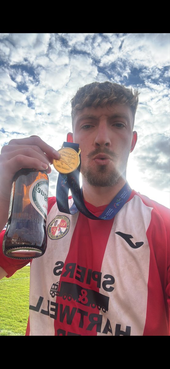 Levi Steele tweet media