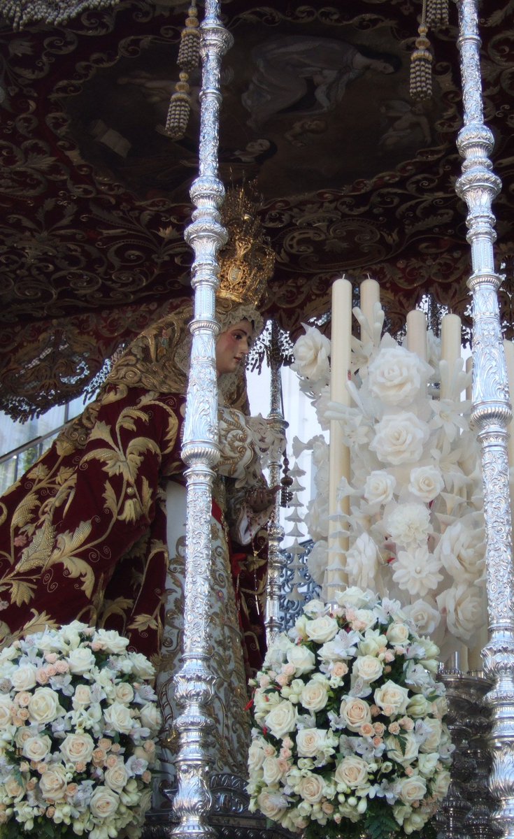 Buenas tardes a tod@s y que el Señor y su bendita Madre os bendigan. 
Un Lunes menos. 
A 48 días de una nueva Semana Santa. 
<a href="/hdadstagenoveva/">Santa Genoveva</a> 
<a href="/manumj72/">MaNu72</a> <a href="/palanco25/">Hay una leyenda ...</a> 
<a href="/A_LA_MUSICA/">ℳ⌾ⅅ⌾_ℙᗅℂⅈℰℕℂⅈᗅ</a> <a href="/_ALaGloria_/">¡¡A LA GLORIA!!</a>
<a href="/mst1953/">Manuel Sánchez T.</a> <a href="/msanchezsuero/">Miguel Sanchez Suero</a> 
<a href="/JesusME87/">Jesuli Martín</a> <a href="/fernandojaguado/">FERNANDO J. AGUADO</a> 
<a href="/PasiondeLinares/">Pasión de Linares</a> <a href="/CarmenDSalteras/">El Carmen de Salteras</a>