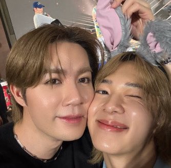 Pcxxxnn's tweet image. พี่ซีคงไม่ต้องเติมหวานแล้วม้างงง ฮีได้เติมแบบสุ้ดๆเลยแหละไม่มีช่องให้อากาศได้ออกเลยมุมุ🤌🏻🤌🏻💖