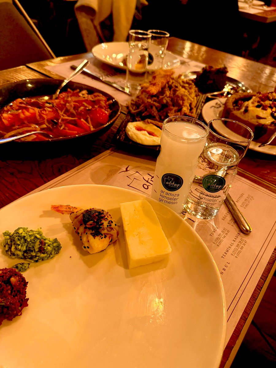 Yağmurlu bir Ankara akşamı...
#afitap