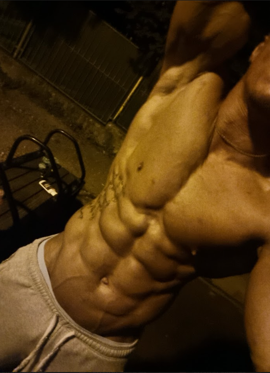 zahry fitness model tweet media