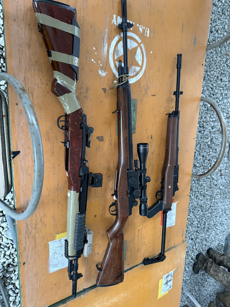 KD85555313's tweet image. #mini14

この前フィールドにいた方々のM14と写真撮らせてもらった。

こうするとそんなに短くないんだよなー。