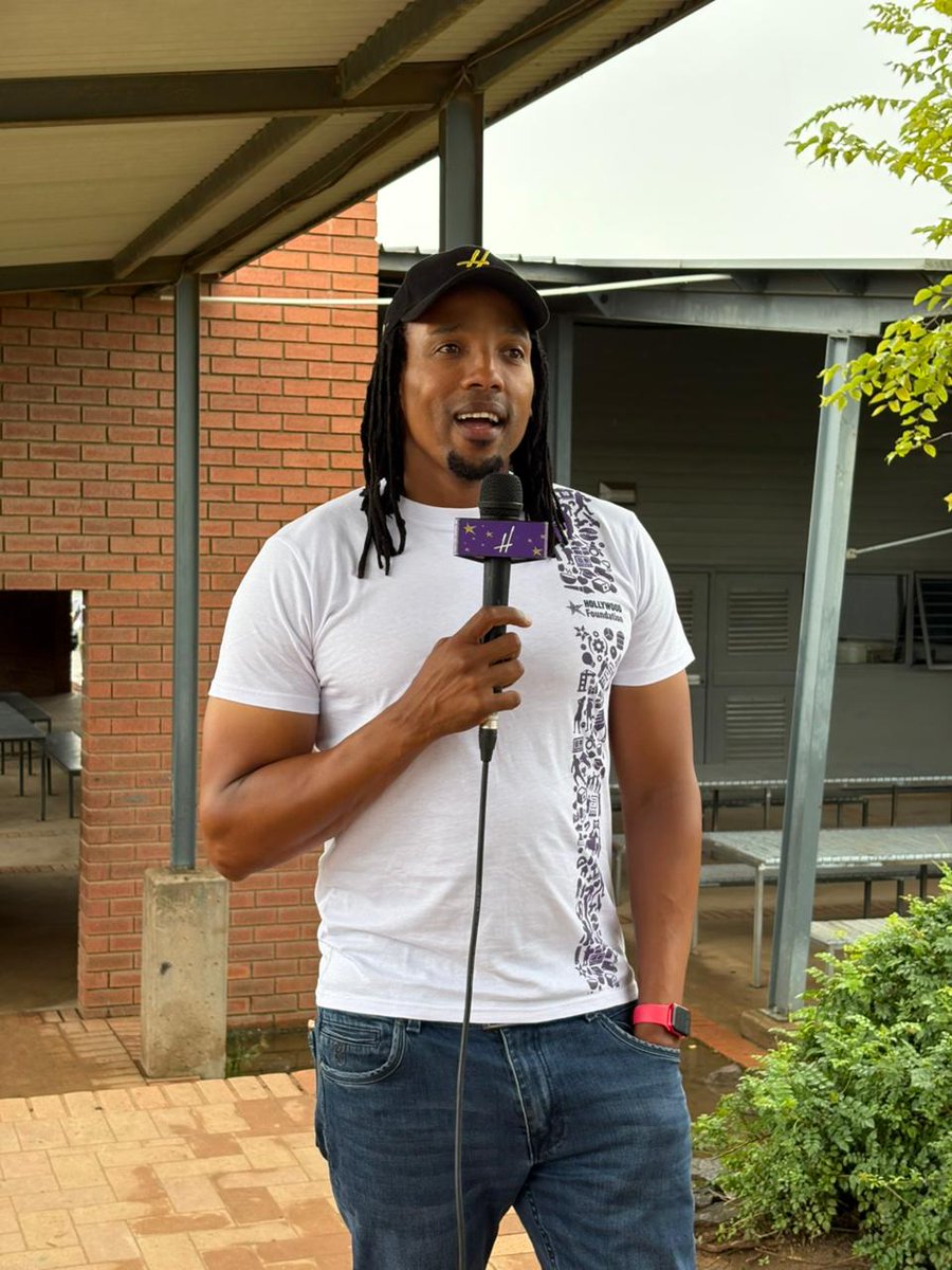 Hollywood Foundation tweet media