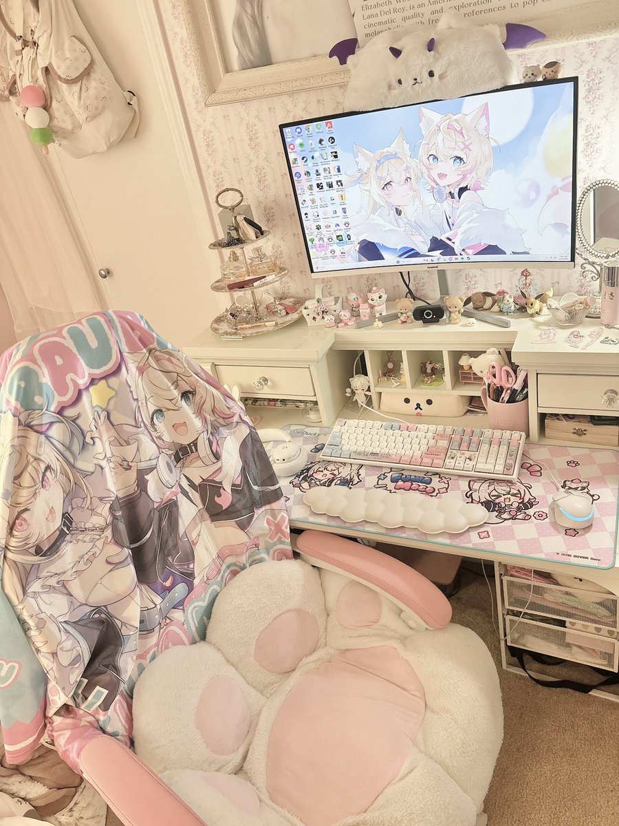 Here’s my #RuffianRoom ! ! ! Its taken awhile to get here ! I truly love every inch being covered in fuzzy and fluffy fun ! My bedroom truly feels like a princess bedroom, its so dreamy ! FWMC you are very loved by me and all Ruffians ! BAU BAU🩵🩷🐾