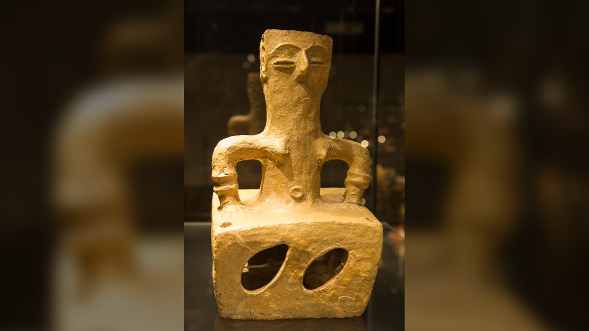 MMackeyAuthor's tweet image. Tumba Madžari Great Mother: A boxy goddess figurine from North Macedonia designed to protect Stone Age houses 7,800 years ago

tinyurl.com/2ksfwkee

#Neolithic #NeolithicPeriod