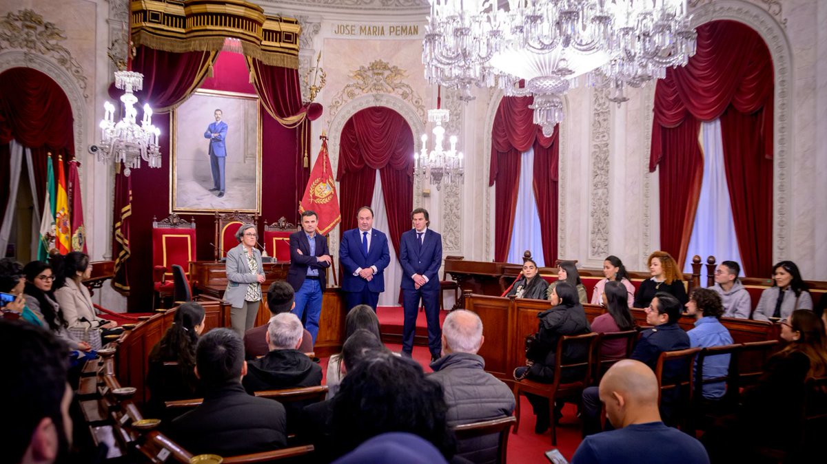 Fundación Carolina tweet media