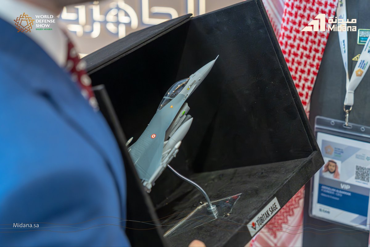 بحضور سعادة نائب محافظ الهيئة العامة للتطوير الدفاعي للحاضنات والمسرعات التقنية م.سعد السلمي،وقّعت ميدنة مذكرة تفاهم مع مركز أبحاث وتطوير الصناعات الدفاعية التركي <a href="/SageTubitak/">TÜBİTAK SAGE</a>، بهدف تعزيز التعاون في مجالات الاختبار والتقييم ودعماً للمنظومات الوطنية والشركاء الاستراتيجيين.