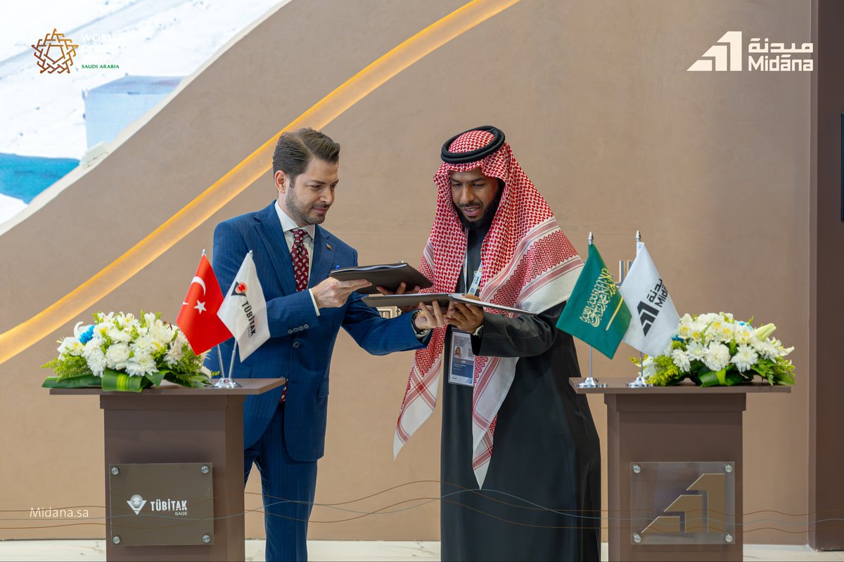 Midana For Evaluation مـيدنـة للتقييم tweet media