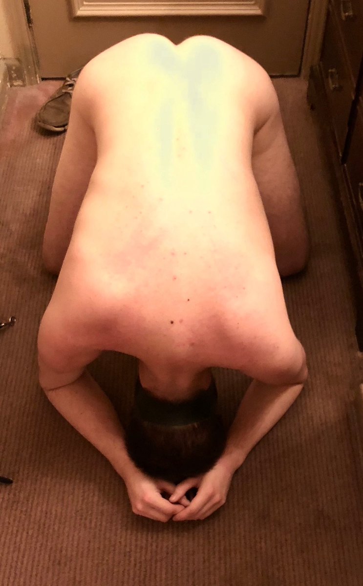 Exeter later for few days. Previous play there was fun. Any subs/lads for meets/bondage fun get in touch