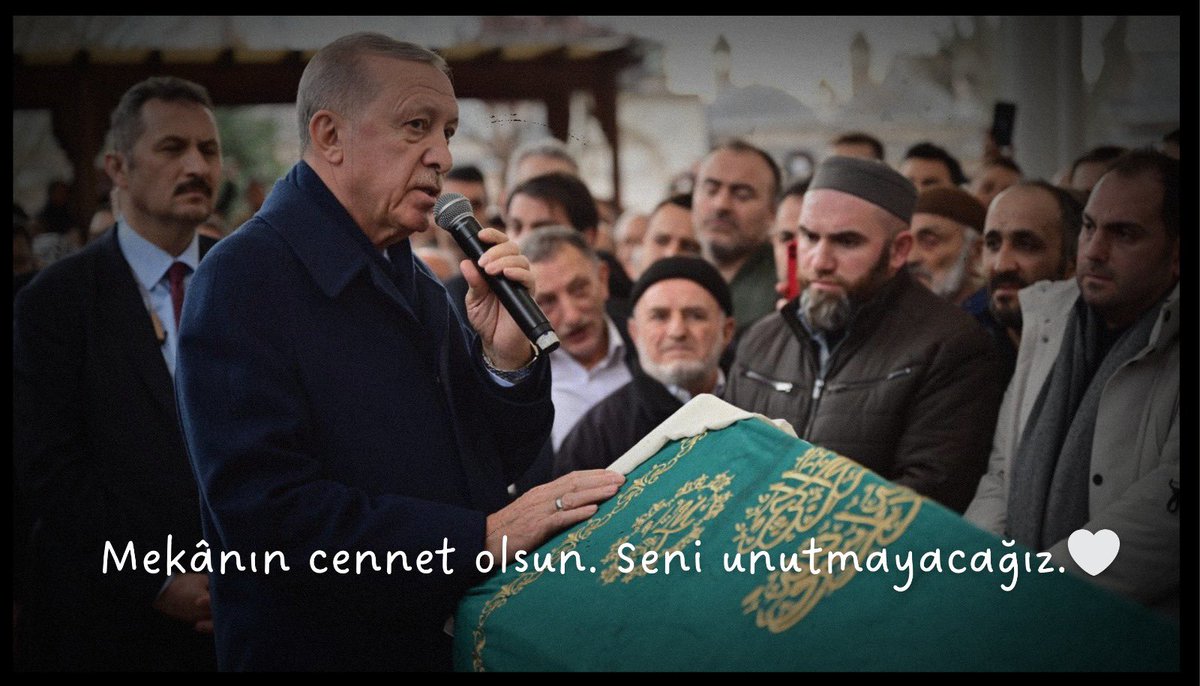 Bizim Hikâyemiz: geride bırakılan makamlar değil, gönüllerde kalan hatıralardır.

Bizim Hikâyemiz; adı dualarla anılan, izleri kalbimizde yaşayan Fatma Sevim Baltacı’dır.

Mekânın cennet olsun. Seni unutmayacağız. 🤍