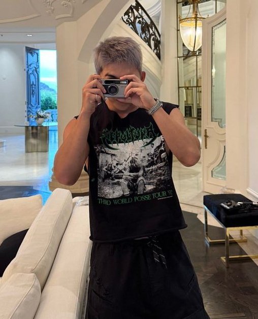 lalaliluvr's tweet image. 🖤