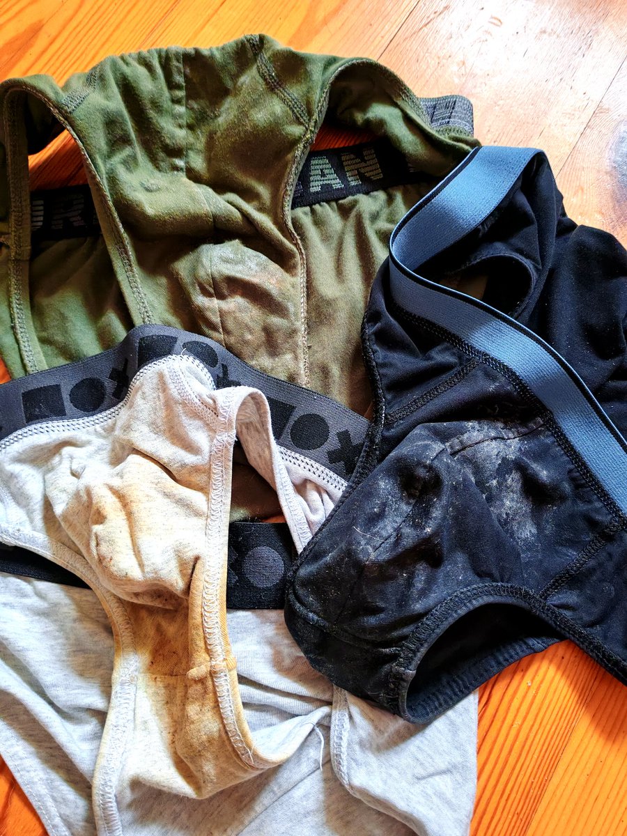 Choose your favourite

#gaypig #cumpig #cumrag