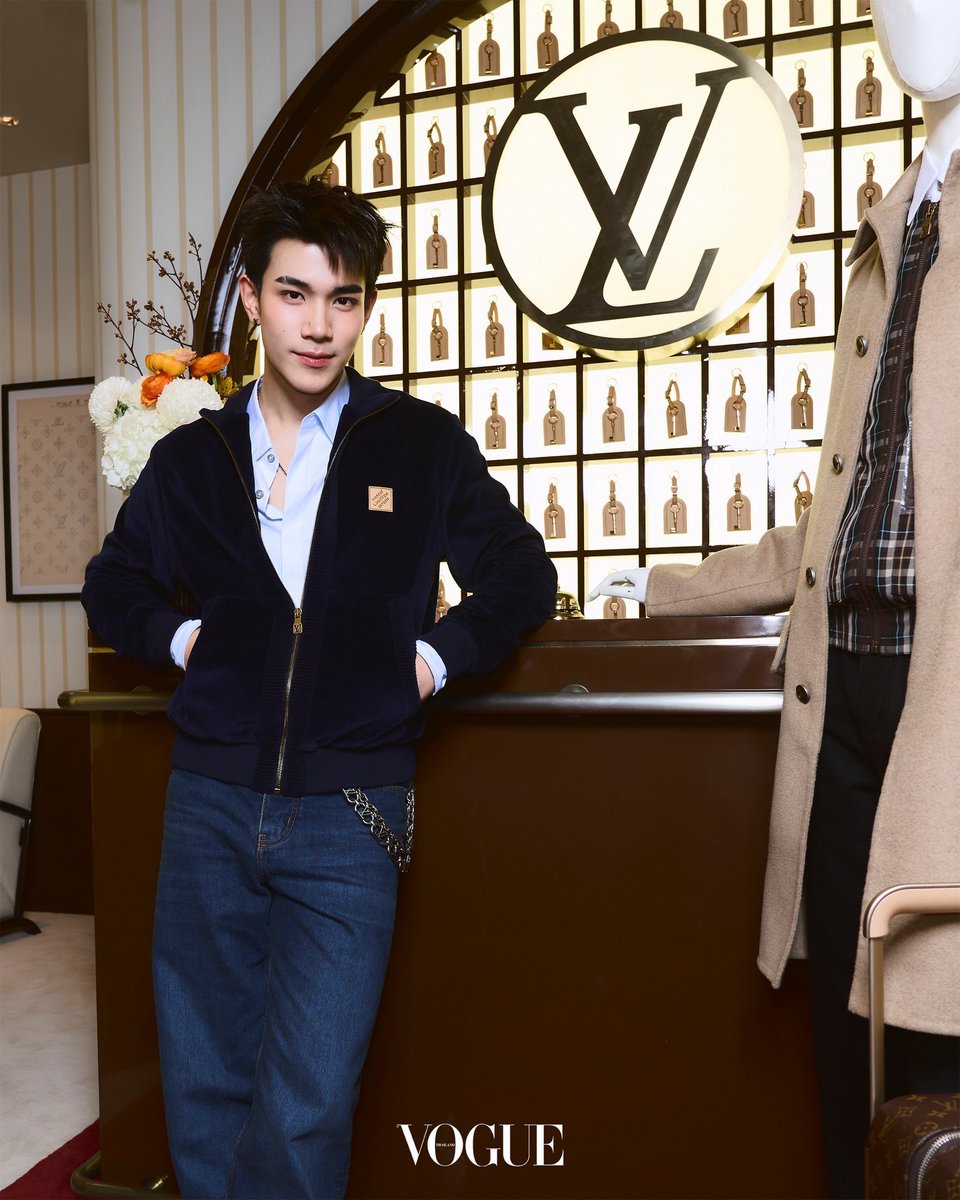 be__mystar's tweet image. น้องโฟ้ดกับหลุยส์ก็คือหล่อเทสดีเจนซีสุดๆ วิชวลระเบิดมาก 😣✨🫶🏻

LV HOTEL BKK X FOURTH
#LouisVuittonxFourth
#LVMonogram130 #Fourthnattawat