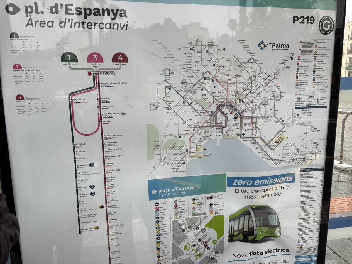 Jin2001Snow's tweet photo. 帕尔马市交通公司
EMT Palma

站牌路线图
巴士路线图

#SNJs_routemap_collection
#路線図 #transitmap https://t.co/1f8HFGxPon