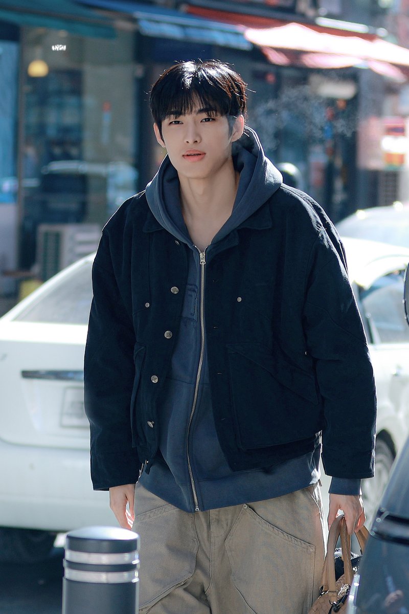 [HQ]250208

#윤예찬 #YOONYECHAN #82MAJOR