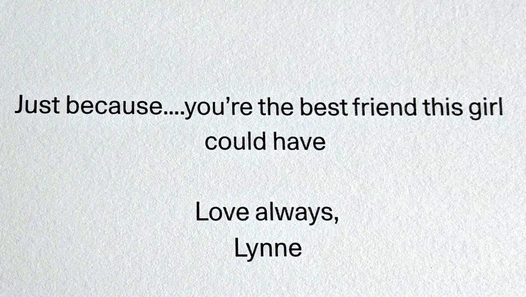 A wonderful surprise bouquet of flowers from my long-standing University Friend 💐👩‍🎓👩‍🎓 Distance keeps us apart but we are always there for each other 🫶 <a href="/mags324/">Maggie</a> <a href="/doristhehat/">doristhehat</a> <a href="/goldfinches12/">Martin Finch</a>  <a href="/charles_mackesy/">charlie mackesy</a> <a href="/4165180Jp/">James Douglas</a> <a href="/AL00100110AL/">Al + Al</a> @