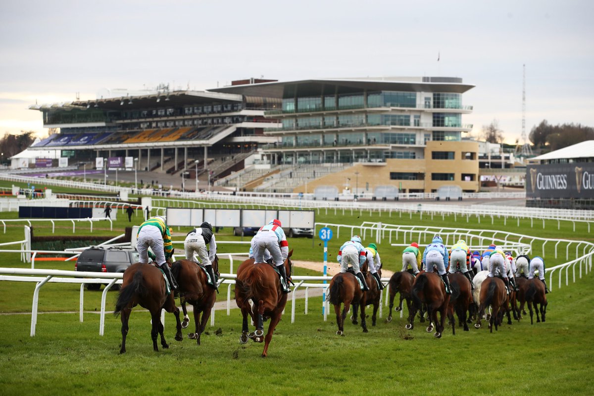 🏇 Britain and Ireland will resume their annual head-to-head in just over four weeks’ time, as the 2026 Cheltenham Festival gets underway. 

✍️ <a href="/CallumClose9/">Callum Close</a> analyses the Queen Mother Champion Chase contenders, including Marine Nationale.

FREE READ 👇

🔗 racingahead.net/featured/racin…