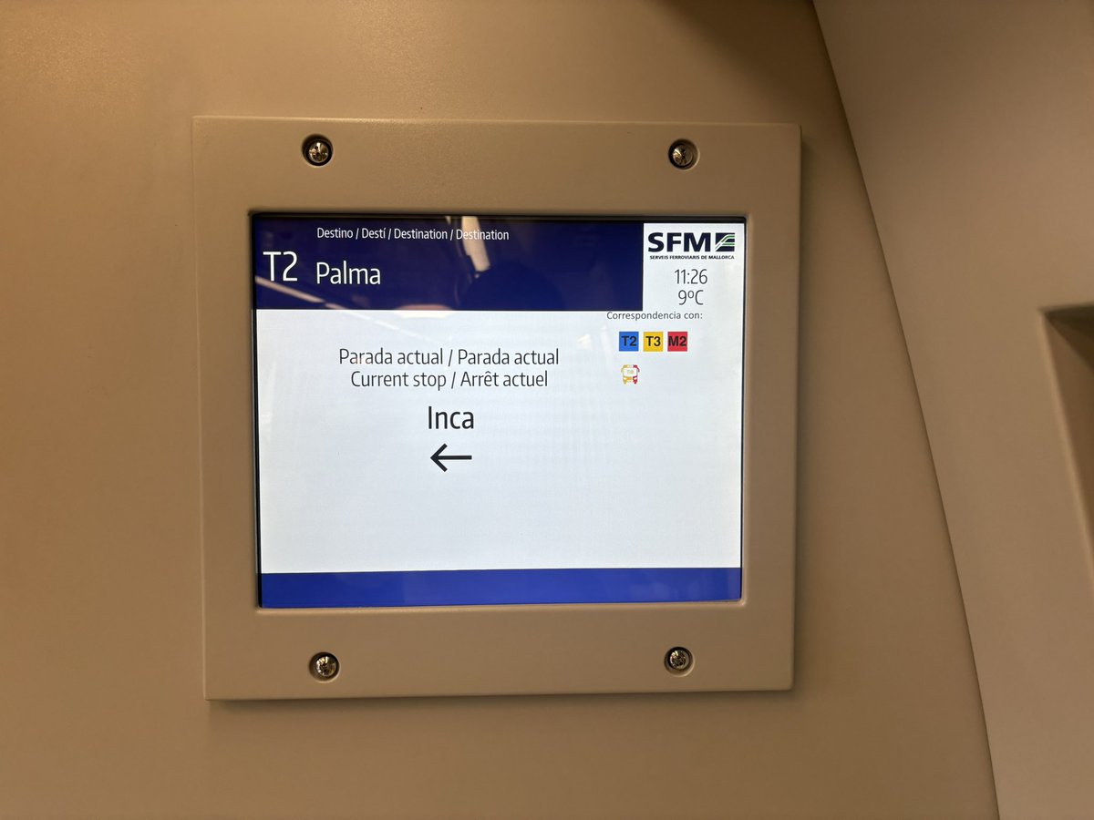 Jin2001Snow's tweet photo. 马略卡铁路服务（SFM）
Serveis Ferroviaris de Mallorca

车内LCD路线图

#SNJs_routemap_collection
#路線図 #transitmap https://t.co/vNrwFvzcK8