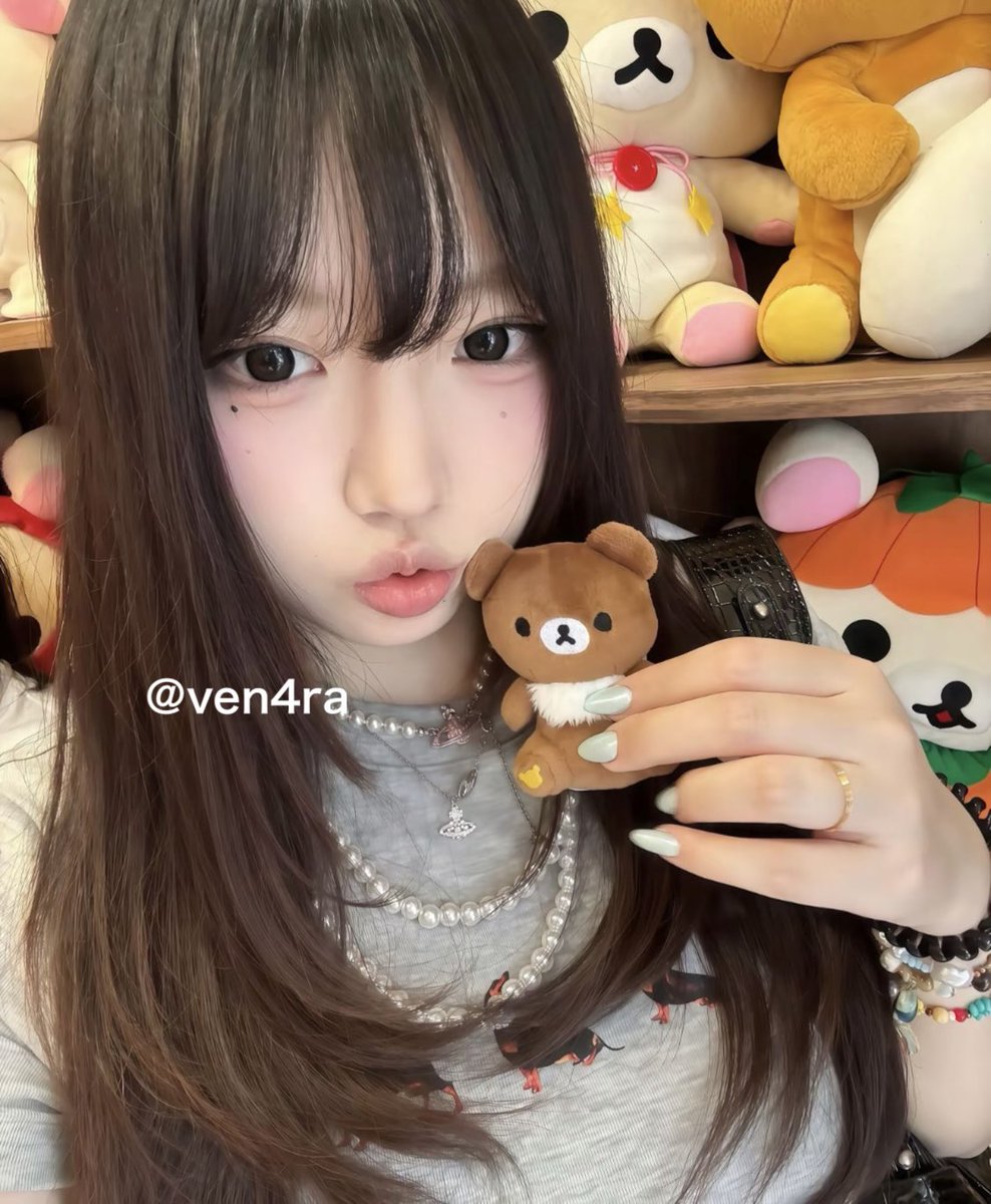 ven4ra's tweet photo. 裏垢男子と繋がりたい裏アカ女子です！
もうすぐバレンタインだし
彼氏募集中なので、いいねでDMします☺️ https://t.co/AGp8dM0zX7