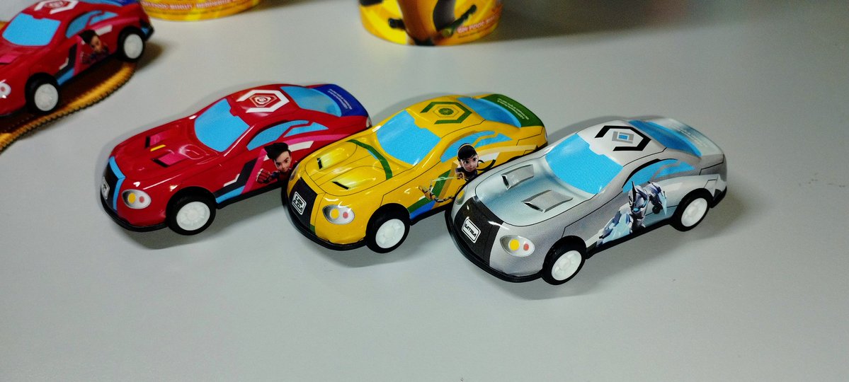 Alilicia &amp; their third wheel ~ 🤝🏼✨
#alilicia #ejenali #satriabangkit