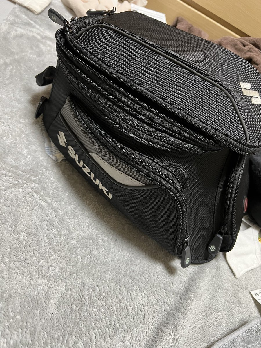 やべーよ！来ちったよどーすんのよ!!wーあれ、
なんか、俺って鈴菌に感染したかな