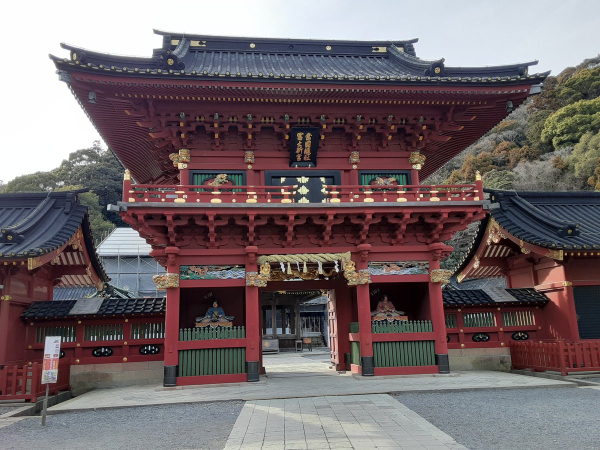 zubora188's tweet photo. 今日は午後から、『#カレーと喫茶あまりろ』を初訪問。2種盛り大盛1200円でお腹を満たし、その後参拝したかった『#静岡浅間神社』を初参拝。神馬さんに手を合わせ、最後に『#お風呂Cafe美肌湯』90分830円で、天然温泉に浸かり身体を温め、一人のんびりと、充実した時間を過ごすことができました。 https://t.co/DHN6JuA5RZ