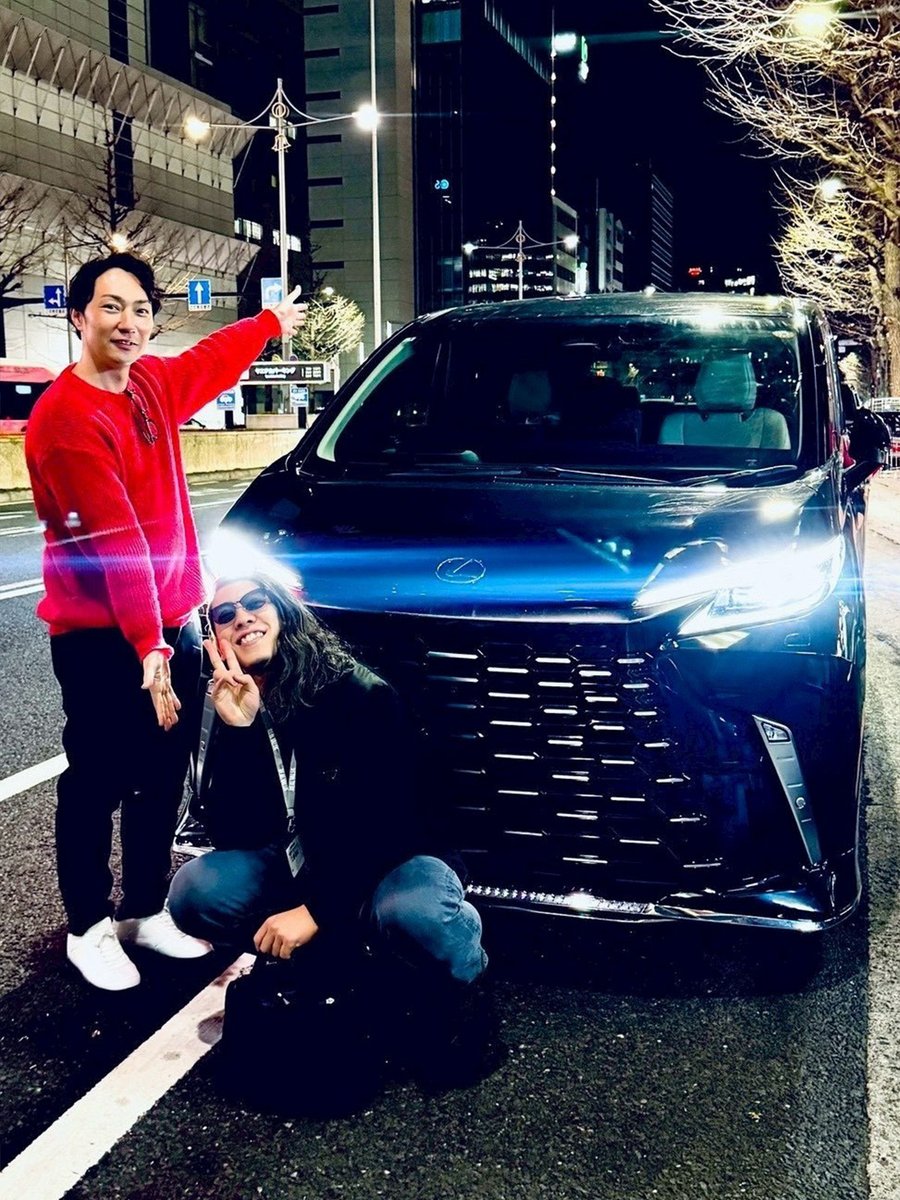 kudo_urban's tweet photo. いたるさん@itaru_tome
Lexus-LM500h(白革内装)ご納車ありがとうございます！いつも気にかけていただき、本当にありがとうございます。これからますますお忙しくなると思いますが、引き続き隣で応援しております。LMくん、ガンガン楽しんでください🔥 https://t.co/0qkaksWAWo