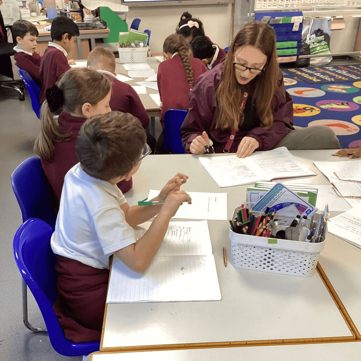 Year 2 have done some fantastic work today editing and improving their newspaper reports on the Wright Brothers. We were all so impressed with the quality of their detailed writing. Keep it up Year 2! 

#YoungWriters #EducationExcellence