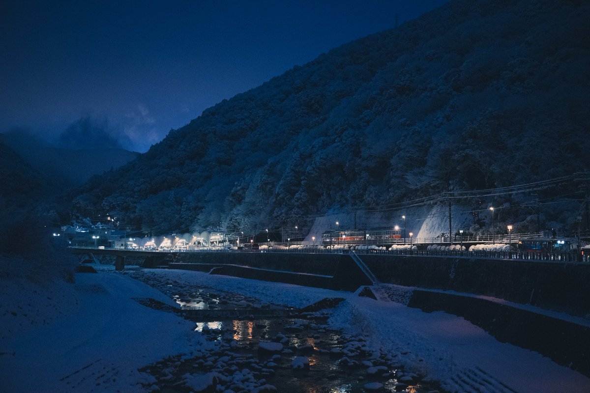 haru1841_'s tweet photo. 先日の箱根登山☃️
珍しく麓でも雪が積もりました https://t.co/BQ1pM40lk1