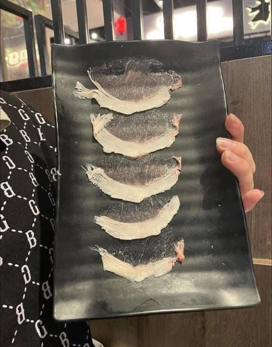 ค น ซื่ อ บื้ อ tweet media