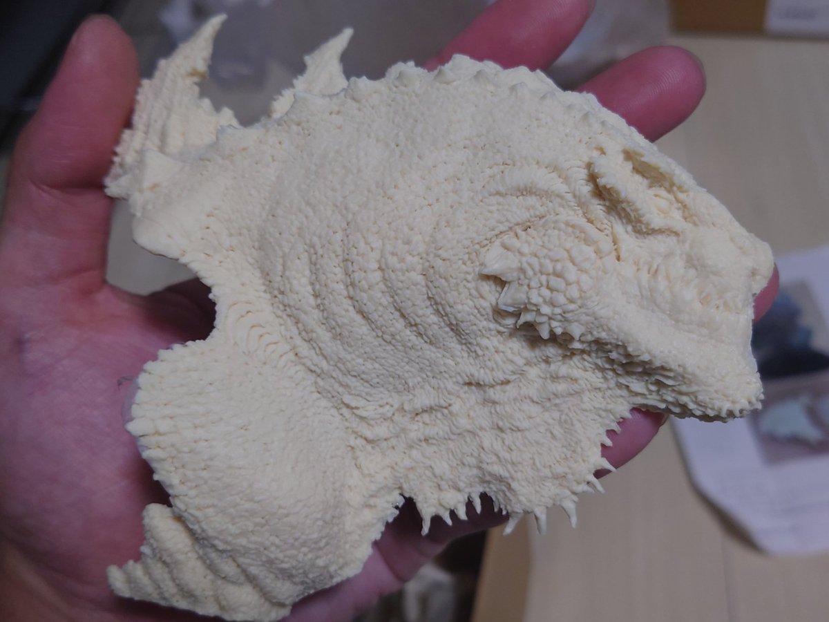 りんこ tweet media