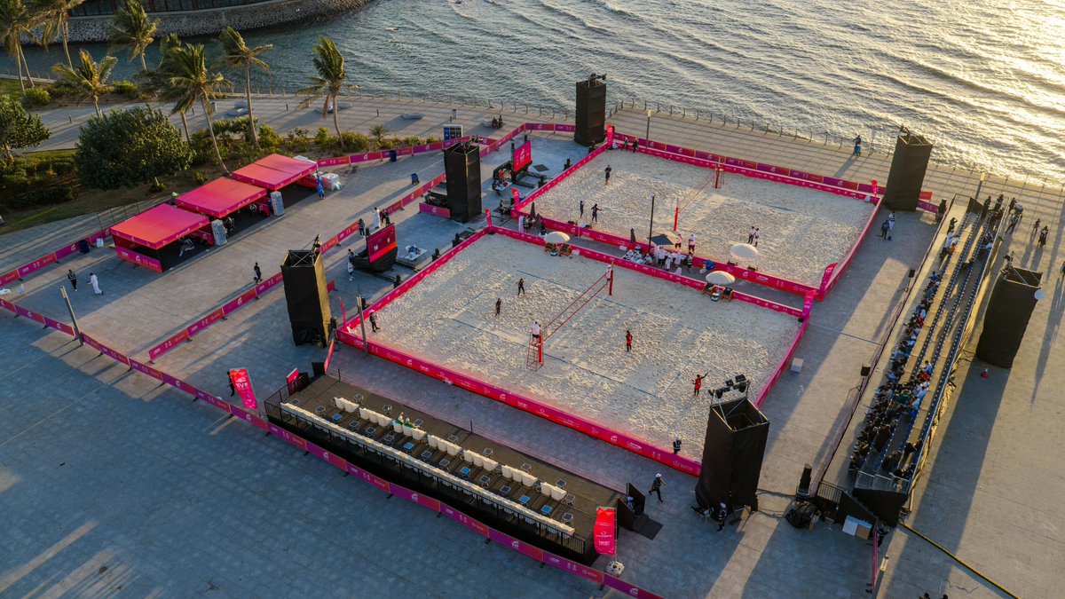 انطلاق منافسات اليوم الثالث 🔥
من #بطولة_كرة_الطائرة_الشاطئية 
جولة #جدة 🌊