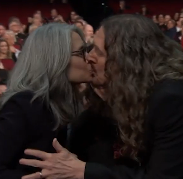 alyankovicdaily's tweet image. Happy 25th Anniversary to Al and Suzanne Yankovic !!!