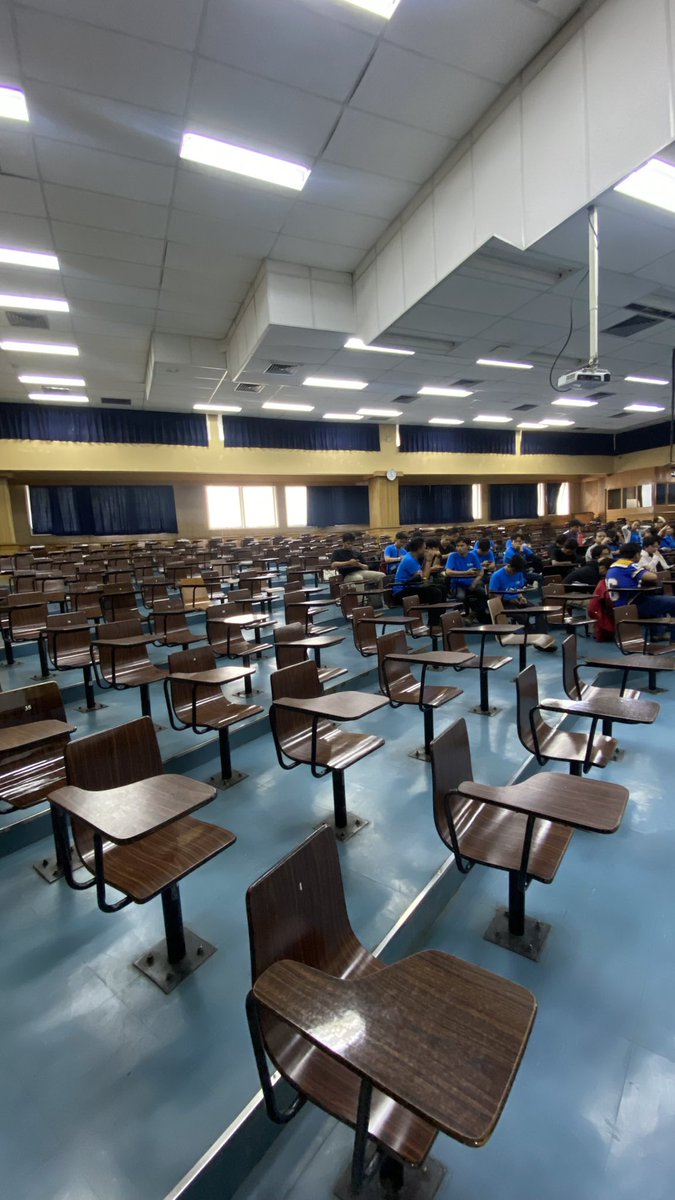 hekusuma's tweet photo. Jualan laris. https://t.co/9EIqhkvlOr
