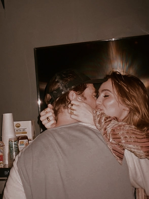 aidan e. tweet media