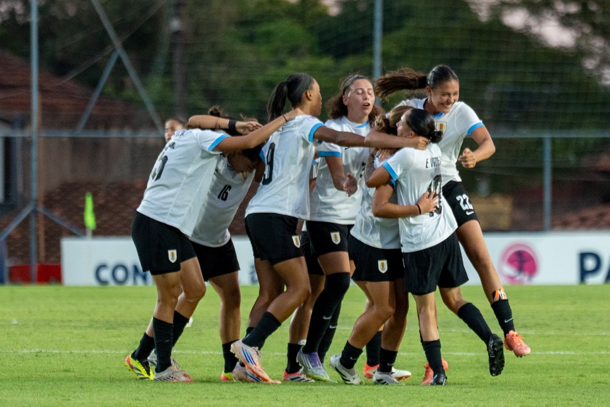 #Sub20Fem | POR LA CLASIFICACIÓN

Uruguay🇺🇾🆚🇨🇴Colombia
🕕 18 horas
📺 DirecTv

🠲 Uruguay debe ganar para clasificar a la Fase Final del Sudamericano Sub 20.

🠲 Todas las futbolistas se encuentran a disposición, pero igualmente habrá variantes en el 11 titular.