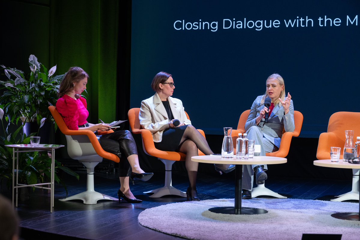 Så trevligt att träffas med min kära kollega <a href="/MariaStenergard/">Maria M Stenergard</a>. Sverige är Finlands närmaste bilaterala partner. Vi jobbar tillsammans för att förstärka Europas säkerhet, stöda Ukraina och främja regionalt samarbete. 🇫🇮🇸🇪