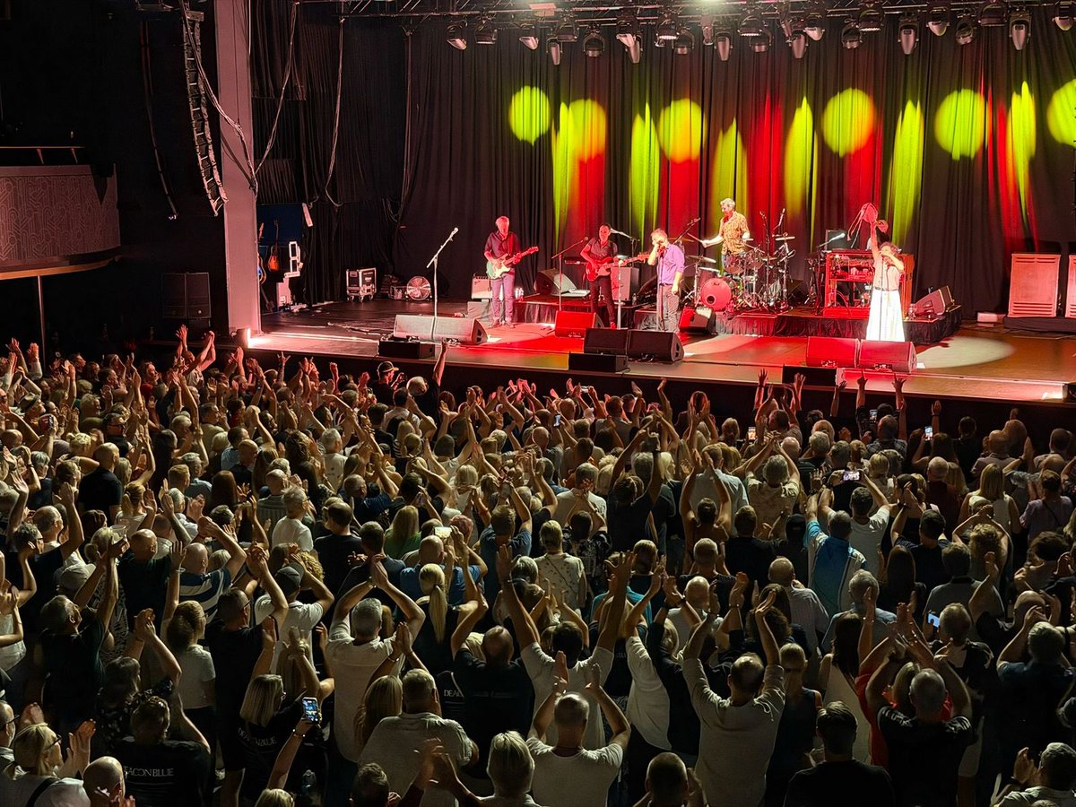 Deacon Blue tweet media