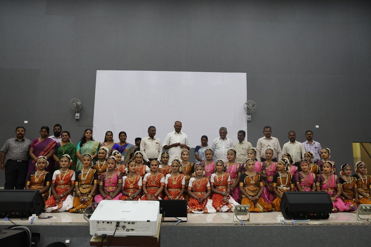 Tamil Virtual Academy tweet media