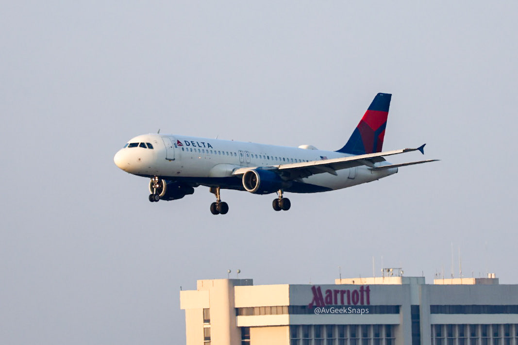 Avgeeksnaps tweet media